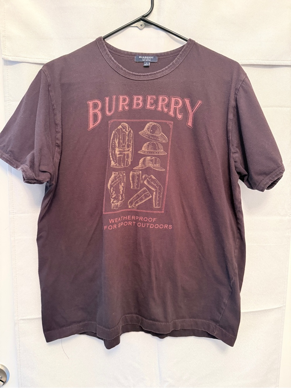 Burberry Brown Tee with Faded Red Graphic - Picture 3 of 7